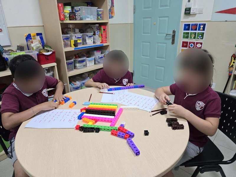 Using Blocks to Solve Divison Math Problems